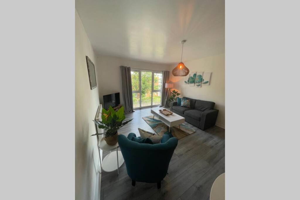 27 Lock Keepers Court By Mia Living Spacious 2 Bedroom Apartment With Free Parking 카디프 외부 사진